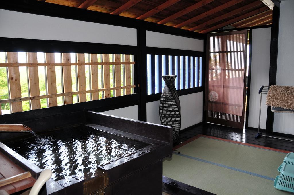 Yokohama Fujiyoshi Izuten Itō Eksteriør billede